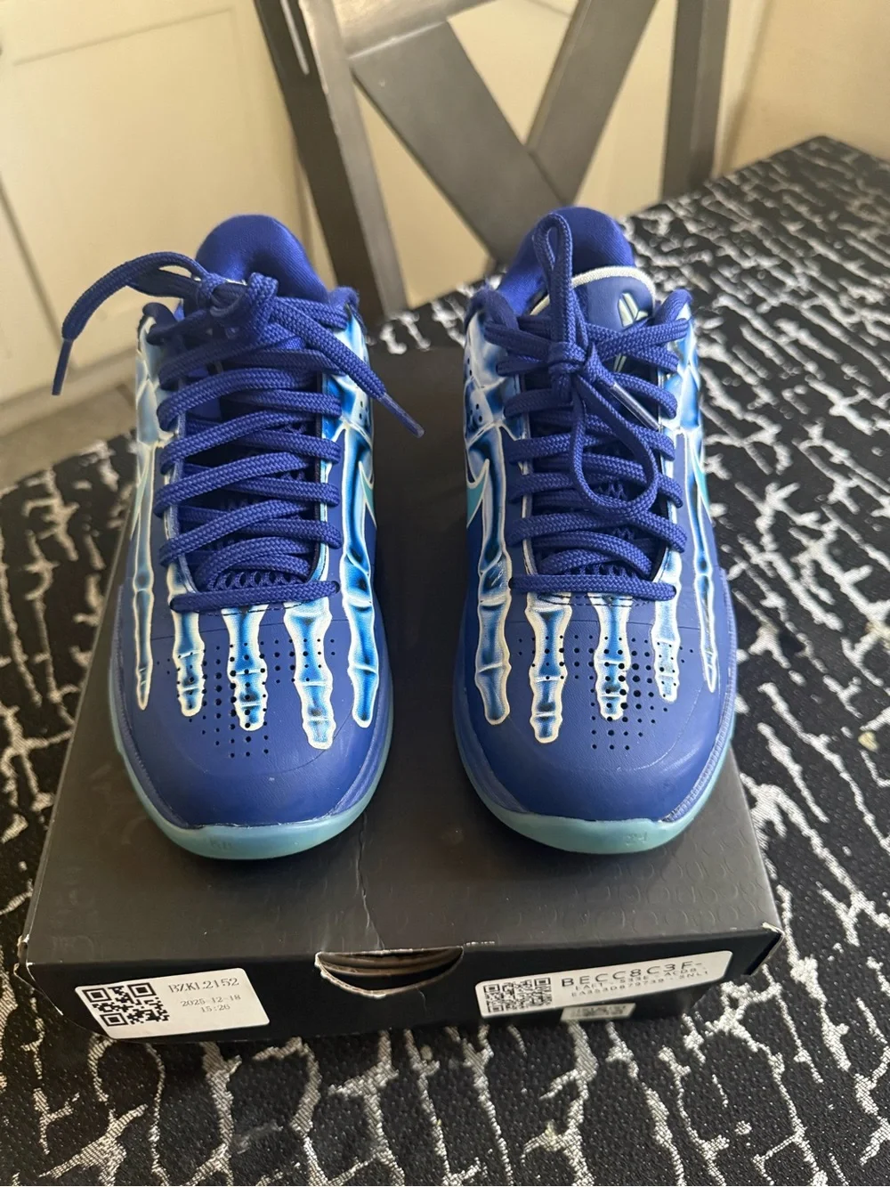 Nike cushioned low